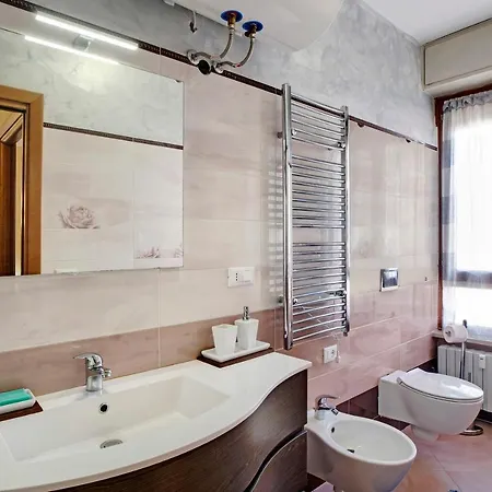 Apartment Casa Laura Elena