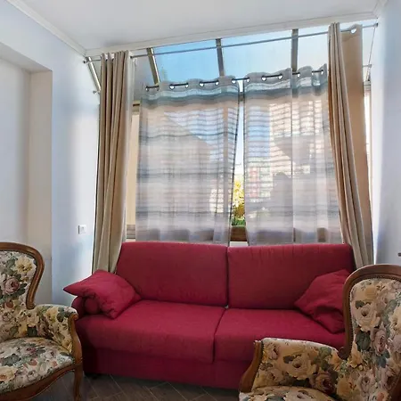 公寓 Casa Laura Elena *